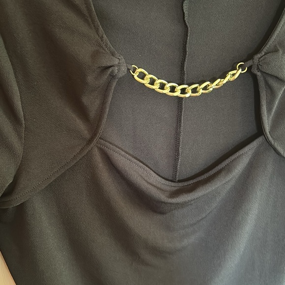 New w Tags Bold Elements Woman Dressy Top Black LS Gold Chain at the Neck Size M - Picture 2 of 5